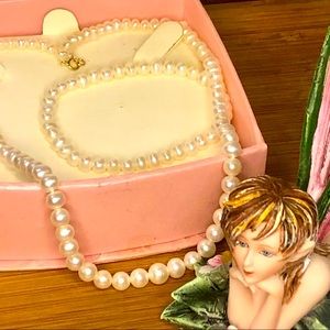 Girl’s genuine freshwater pearl necklace and bracelet set with 14K gold clasp
